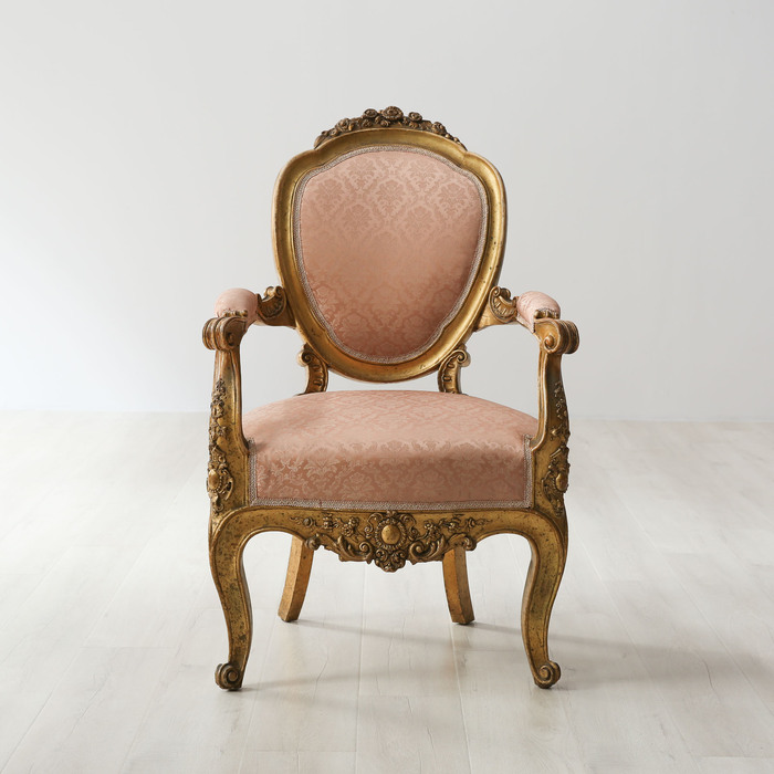 sold|意大利产拿破仑三世时期洛可可鎏金扶手椅